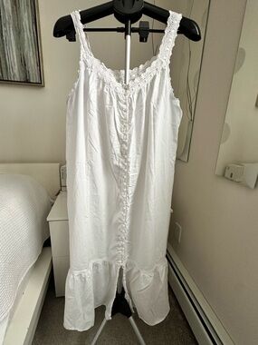 Cottagecore White Cotton Lace Nightgown Button Front Victorian
Sleep Dress Boho